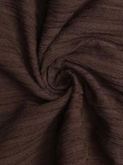 Robe d'été marron clair pour une soirée en amoureux mini sans manches et dos nu.