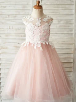 Robe fille de fleur bleu en tulle col rond transparent boutonné sur dos robe cortège enfant