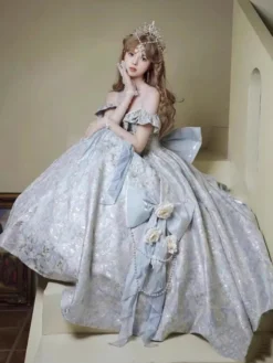 Robe Lolita féerique à spaghetti fleurs violet classique volants épaules dénudées