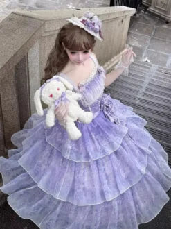 Robe Lolita fée violette à volants multiples et nœuds en dentelle sans manches