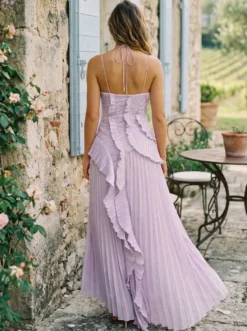 Robe longue en mousseline à volants et col licou avec ourlet irrégulier pour événements spéciaux 2026