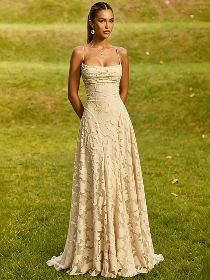 Robe longue rose poudré en dentelle florale bustier sans bretelles laçage croisé dos nu robe de demoiselle d'honneur ou d'invitée de mariage