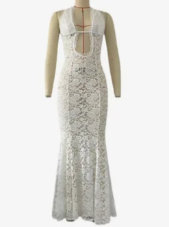 Robe longue sirène en dentelle blanche avec détails découpés 2026