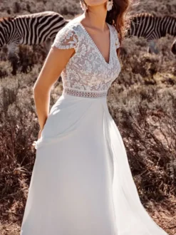 Robe mariée bohème robe de mariée boho col V manche courte botonnée sur dos top en dentelle jupe en tulle