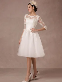 Robe mariée vintage col bateau demi-manche en dentelle jupe en tulle courte au dessus de genou Robe de mariage