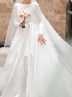 Robe mariée vintage col rond manche longue jupe plissée à traîne Robe de mariage