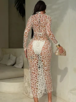 Robe midi de plage à manches longues en résille avec ensemble bikini dos nu assorti