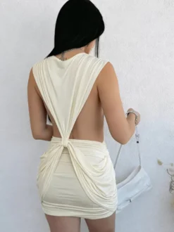 Robe mini décolletée à décolleté plongeant pour femme - Robe moulante sexy à découpes et fronces - Soirée club d'été 2026