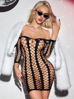Robe mini en résille à épaules dénudées et manches longues robe moulante en maille transparente ajourée