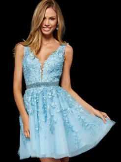 Robe rentrée scolaire robe de cérémonie baby bleu col V en dentelle longueur au dessus de genoux