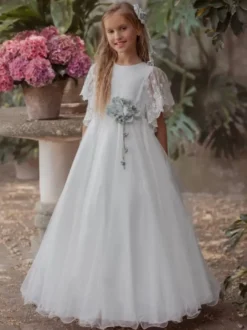 Robes de demoiselle d'honneur blanches en tulle ivoire à manches courtes et col bijou