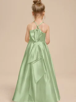 Robes de demoiselle d'honneur blanches en tissu satiné ivoire sans manches à col en V