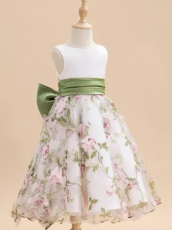 Robes de demoiselle d'honneur blanches en tissu satiné blanc sans manches à col bijou