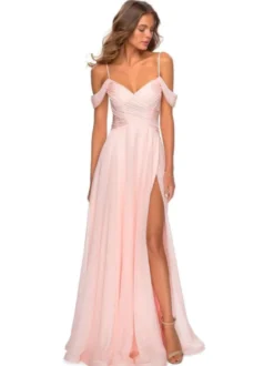 Robes de demoiselle d'honneur rose pâle en chiffon à bretelles jupe fendu longueur au sol
