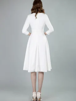 Robes de mariée courtes col en v manches 3/4 longueur longueur genou robe de mariage