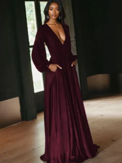 Robes de mariée noires Robe de soirée manche longue dos nu à traîne