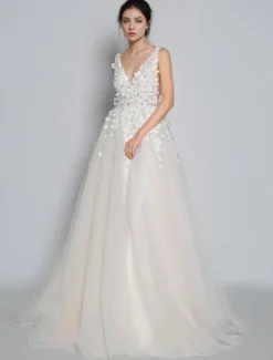 Robes de mariée rose en tulle col V dos nu décoré des fleurs à traîne