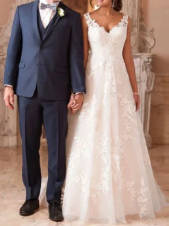 Robes de mariée trapèze col V dos transparent en dentelle à traîne Robe de mariée