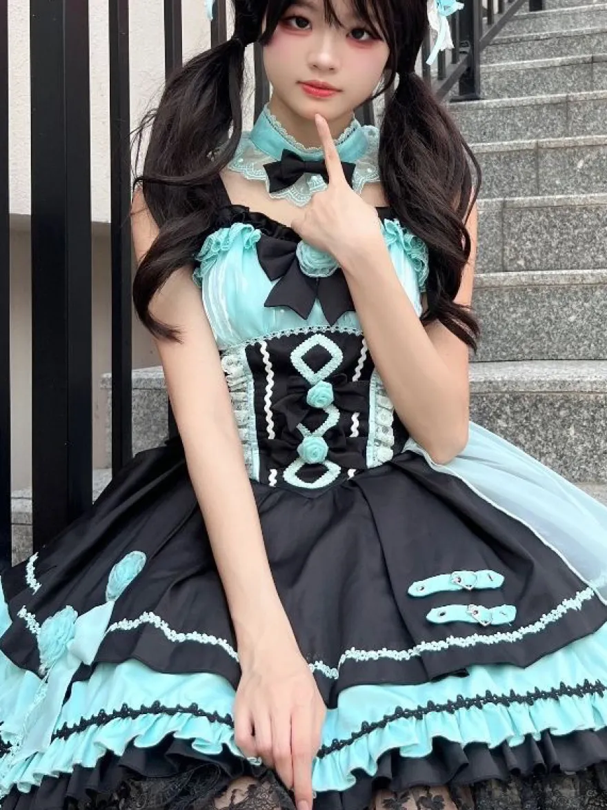 Robes gothiques Lolita à lacets en dentelle à blocs de couleurs rose bleu ciel clair JSK