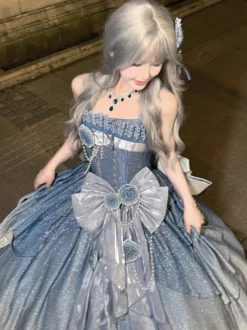 Robes Lolita féeriques bleues à nœuds fleuris scintillants robes Lolita longues
