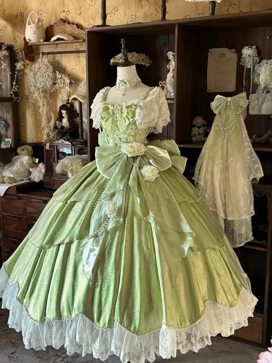 Robes Lolita féeriques bleues à nœuds fleurs et volants longues robes Lolita en dentelle