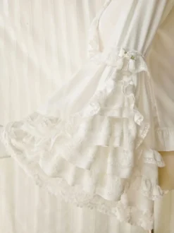 ROCOCO Style Blouses Lolita Noeuds Dentelle Manches Longues Blouse Lolita Top Ecru Blanc Chemise Lolita