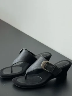 Sandales compensées pour femmes tongs en daim avec boucle