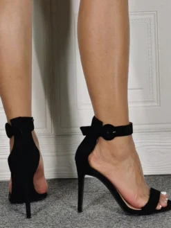 Sandales femme à talon noir en nubuck boucle réglable
