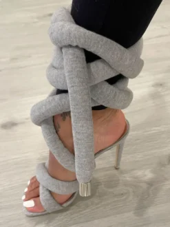 Sandales gladiateur grises à talons hauts et lacets pour femmes