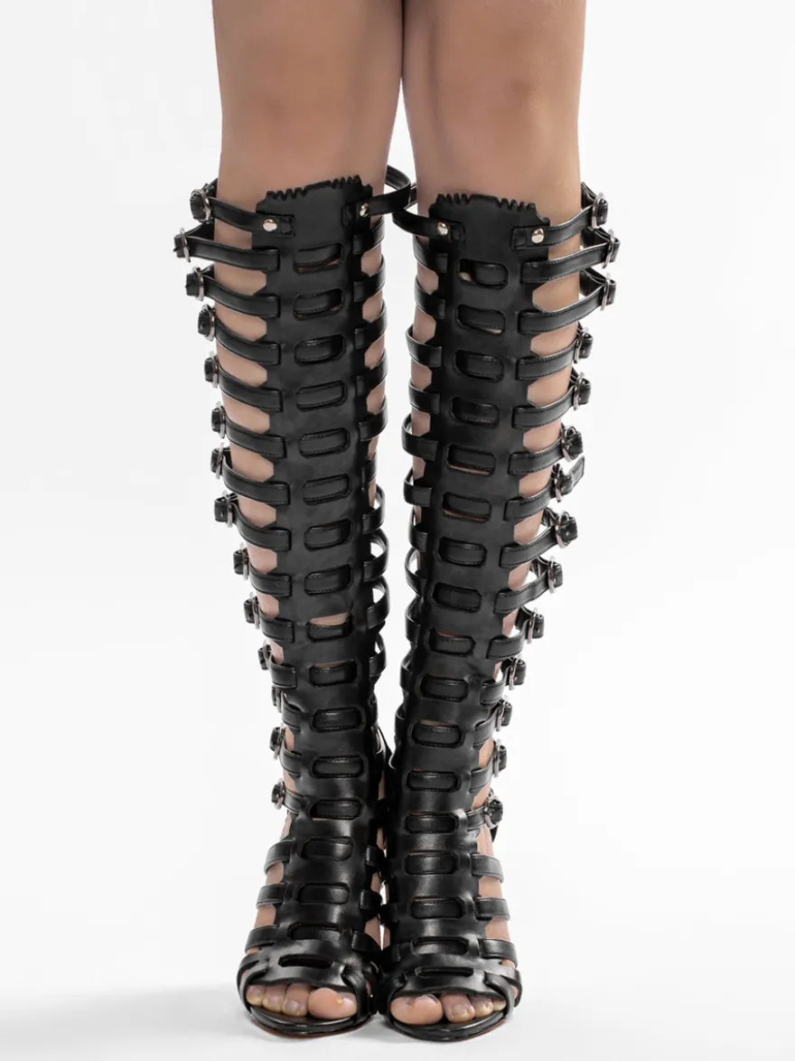 Sandales gladiateur noires à talons hauts et bout ouvert avec boucle