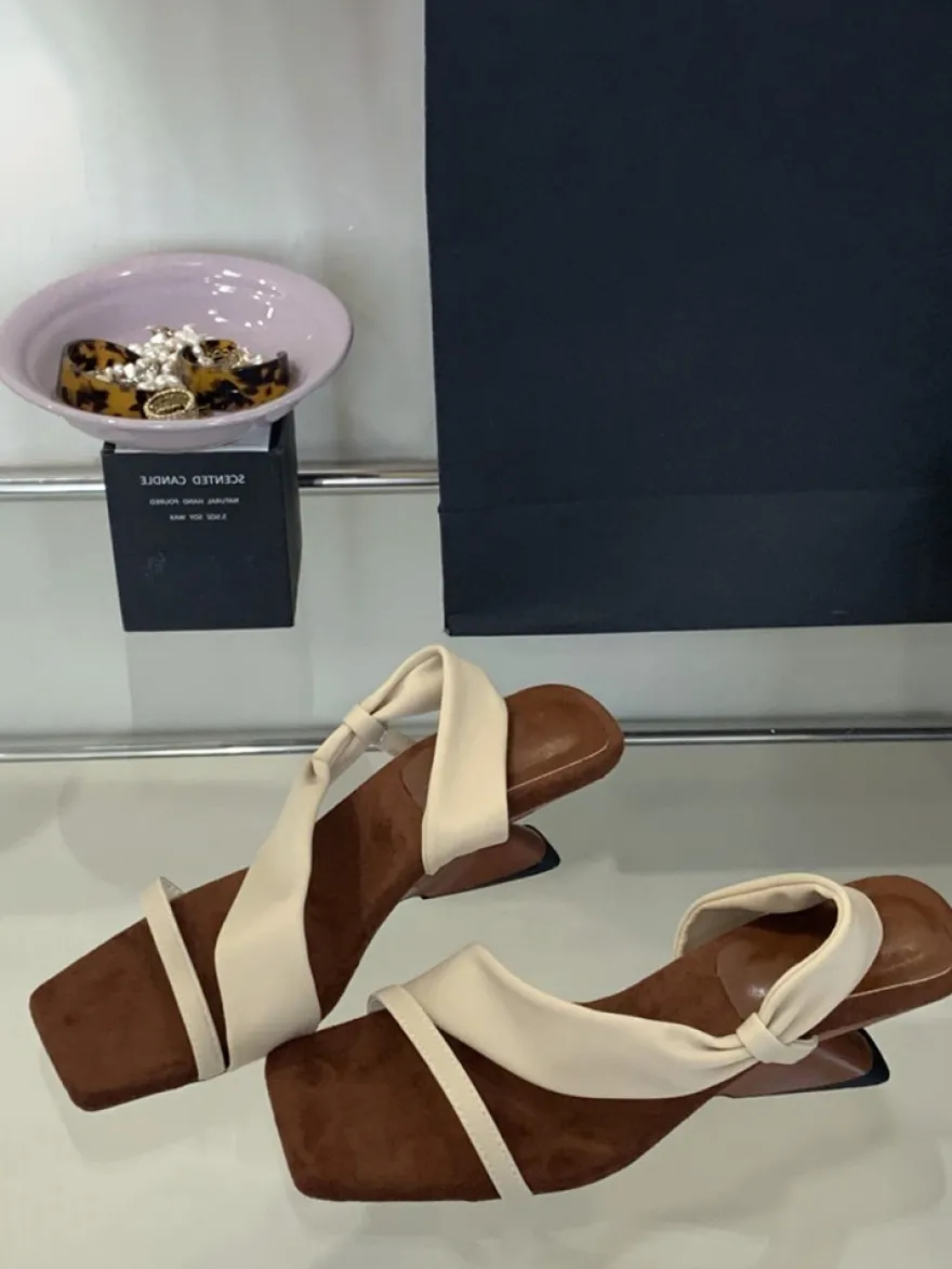 Sandales mules à bout ouvert pour femmes sandales à talons design à lanières