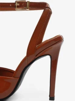 Sandales noires à talons hauts et bout ouvert pour femme modèle 2026