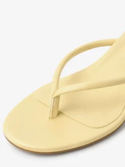 Sandales à petits talons pour femmes tongs d'été