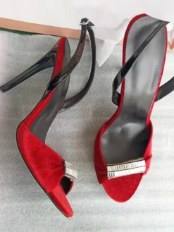 Sandales Rouges En Velours Chaussures De Soirée Talons Hauts À Bout Ouvert Bride