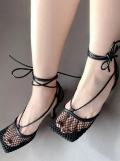 Sandales à talons aiguilles à lacets en maille verte et bout carré