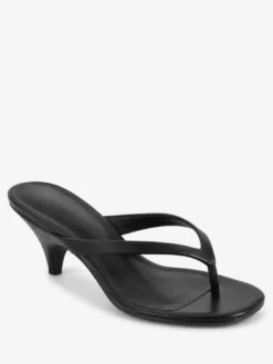 Sandales à talons chaton noires