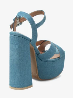 Sandales à talons hauts en denim bleu bout ouvert talon compensé