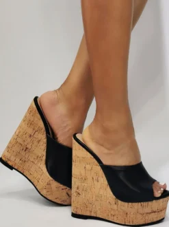 Sandales à talons hauts sexy de grande taille en cuir synthétique polyuréthane noir talon compensé chaussures sexy chaussures de grande taille