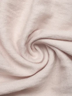 Short beige à taille élastique pour femme avec bordure ondulée noire style décontracté taille haute coupe ample idéal pour l'été.