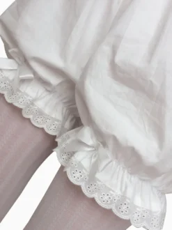 Short Lolita lâche en dentelle blanche Lolita Bloomers
