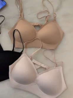 Soutien-gorge sans armatures et sans coutures avec bretelles strass brassière push-up confortable