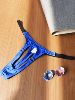 String pour homme en soie glacée ajourée avec ceinture élastique noire