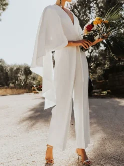 Tenue mariage femme combinaison mariée blanche décolleté