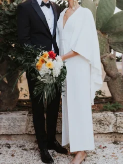 Tenue mariage femme combinaison mariée blanche décolleté