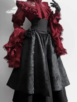 Tenues gothiques Lolita en dentelle à volants chemisier à manches longues et jupe noire ensemble deux pièces