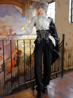 Tenues Ouji Lolita Gothique : cape à manches longues haut blanc ceinture noire et pantalon