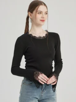 T-shirt basique noir avec décoration en dentelle col ras du cou haut de printemps pour femme 2026