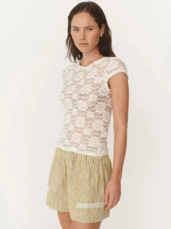T-shirt à manches courtes noir à bretelles en dentelle et col montant pour femme - T-shirt d'été