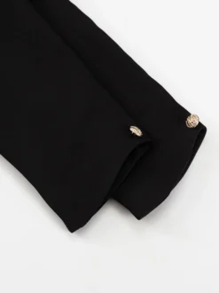 Veste blazer boutonnée à col carré avec boutons dorés haut noir slim fit pour femme 2026