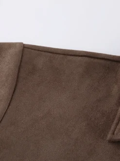 Veste courte femme en daim moka - Fermeture éclair minimaliste col polo coupe carrée - Idéale pour un look streetwear printanier décontracté (collection printemps 2026)